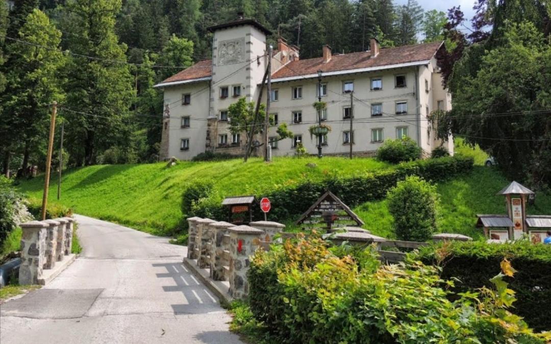 Apartma Jelendol Tržič Bagian luar foto